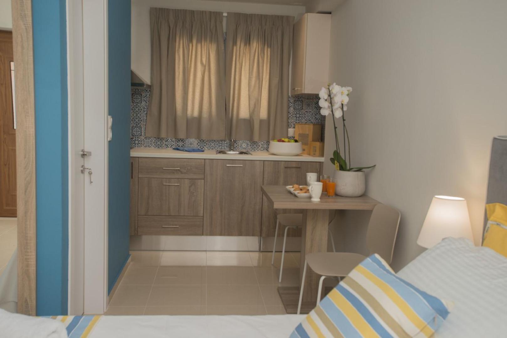 Athina Residence Lentas Luaran gambar