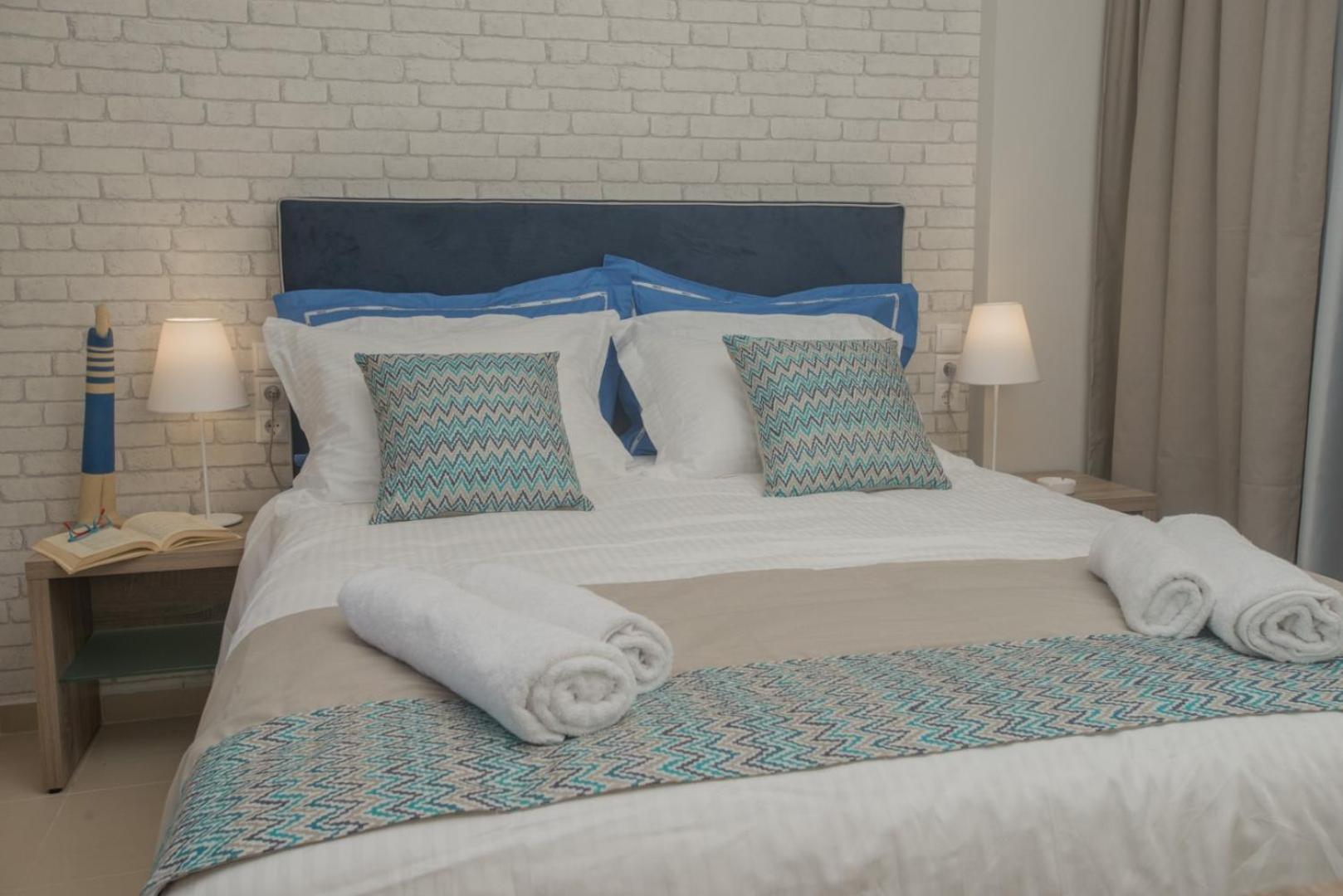 Athina Residence Lentas Luaran gambar